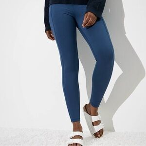 American Eagle The Everything Pocket High-Waisted Legging Blue S
